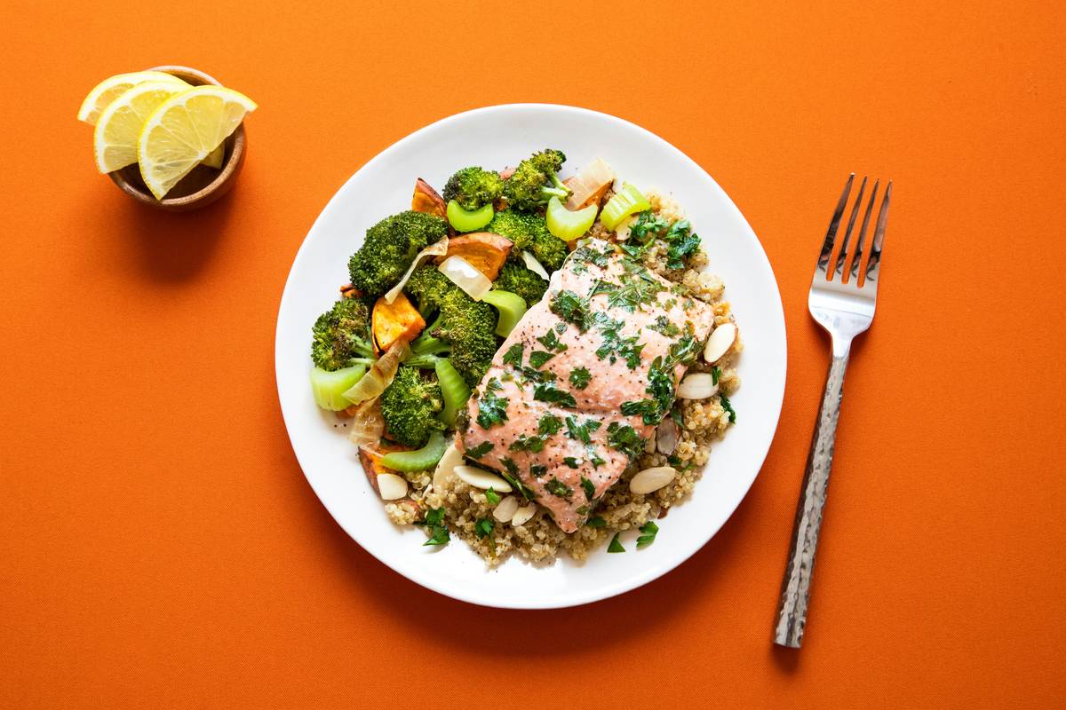 eating for your gut: diverse plate of fermented vegetables, whole grains, and leafy greens supporting digestive health